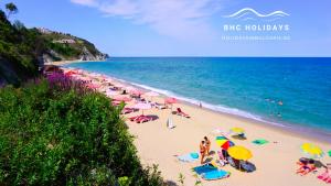 Byala Vista Beach Complex