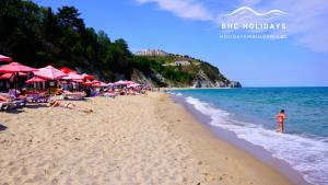 Byala Vista Beach Complex